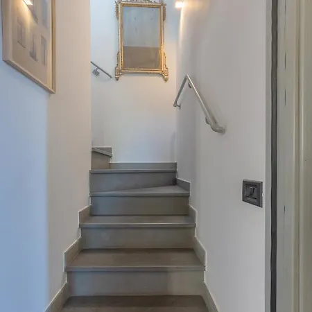 Apartment Guesthost - 'la Casa Gialla' Apartment! *