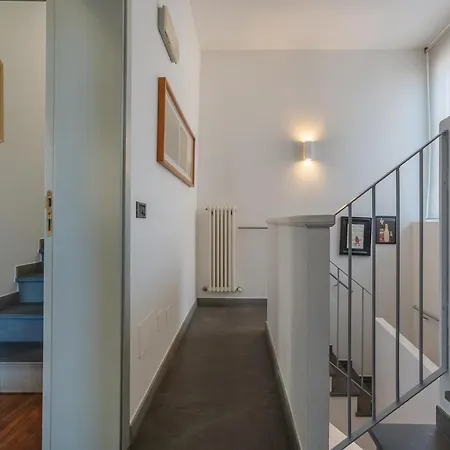 'la Casa Gialla' Apartment! דירה