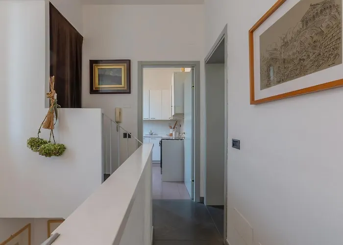 Guesthost - 'la Casa Gialla' Apartment! Appartement Ferrara